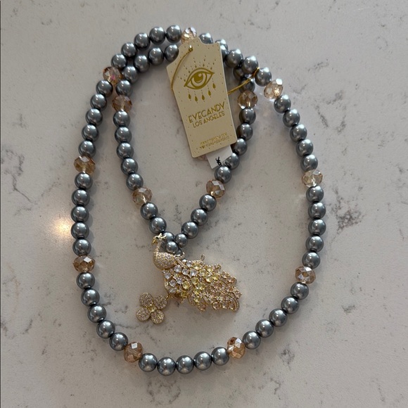 NWT Eye Candy Silver and Gold Necklace - Picture 1 of 1